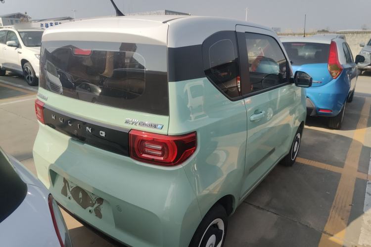 Used Wuling Hongguang MINIEV 2021 Macaron Premium Model – Lithium Iron Phosphate
