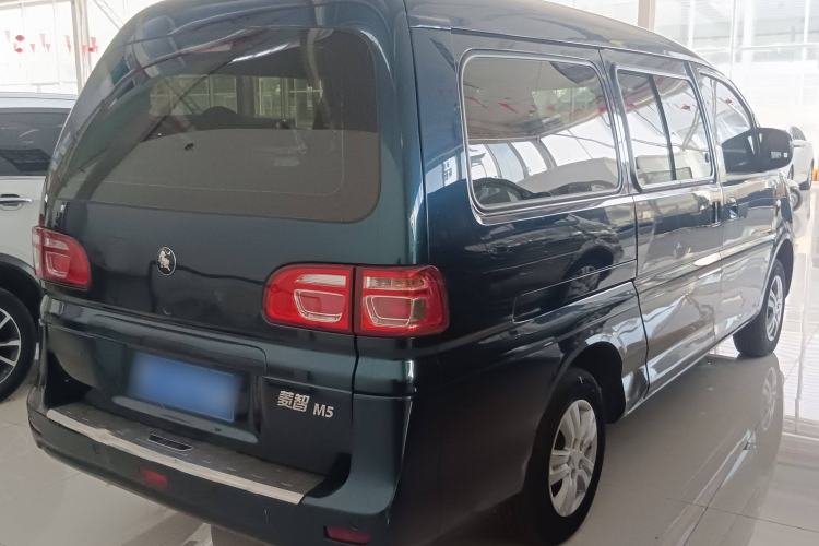 Used FORTHING Lingzhi 2022 M5L 1.6L Utility Model 7 Seats
