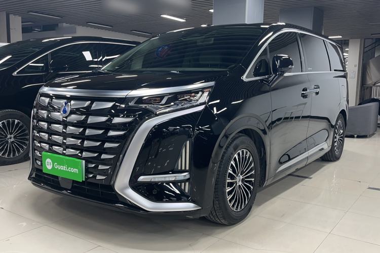 Used Denza D9 2022 DM-i 970 Four-Wheel Drive Flagship Model