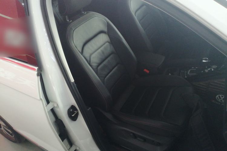 Used Volkswagen Tayron 2019 330TSI Two-Wheel Drive Luxury Model China VI Standard