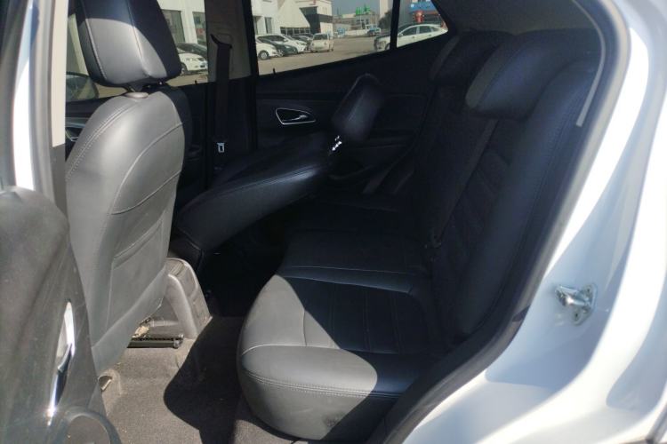 Used Buick Encore 2015 1.4T Automatic Two-Wheel Drive Urban Elite Version