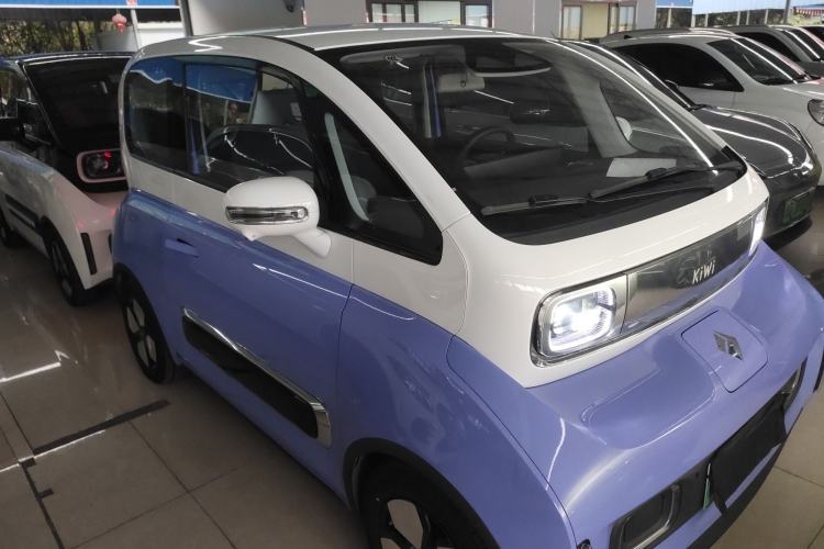 Used Baojun KiWi EV 2023 DJI Edition Lithium Iron Phosphate
