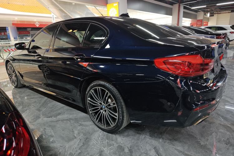 Used BMW 5 Series 2019 530Li Leading Model M Sport Package