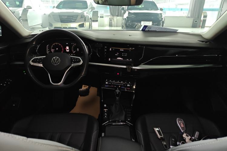 Used Volkswagen Passat 2025 Premium Version 380TSI Dragon Edition