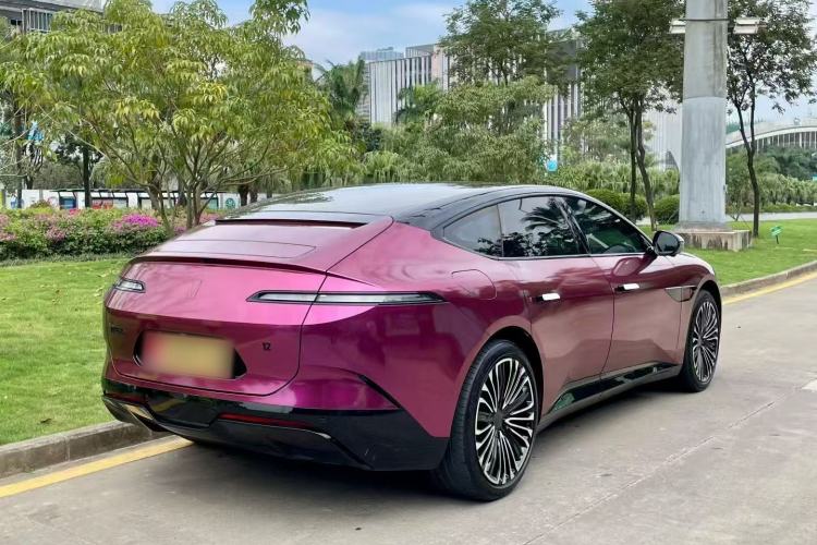 Used  12 2025 Ultra Extended-Range Edition
