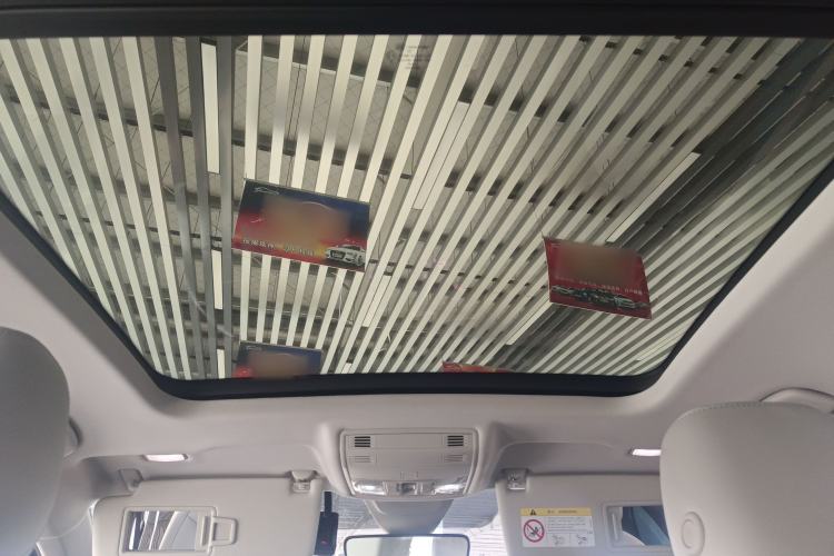 Used Volkswagen Tharu 2023 300TSI Two-Wheel-Drive Full Moon Edition
