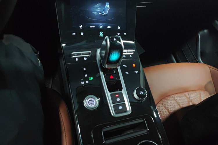 Used Chery Tiggo 8 PLUS 2022 290TGDI DCT Luxury Edition+
