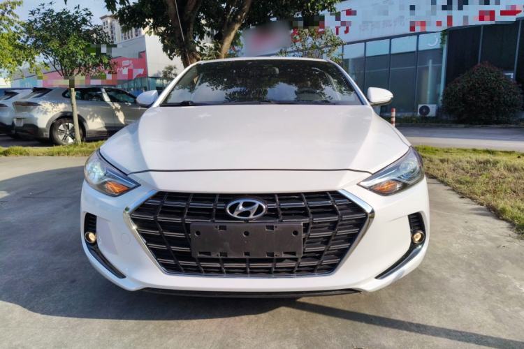 Used Hyundai Elantra 2019 1.4T Dual-Clutch Xuan Dong · Dynamic Model
