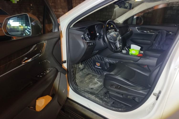 Used Cadillac XT5 2016 25T Luxury Model