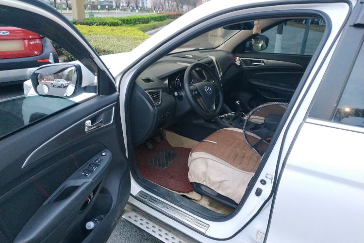 Used Changan CS75 2014 2.0L Manual Luxury Version China IV Standard