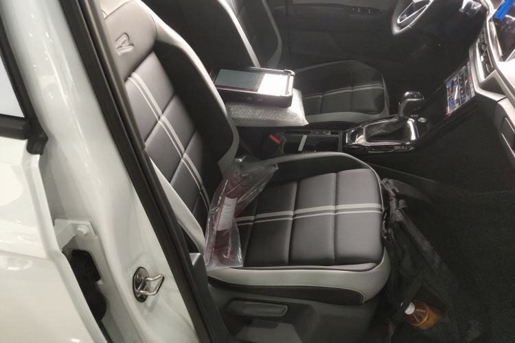 Used Volkswagen T-ROC 
