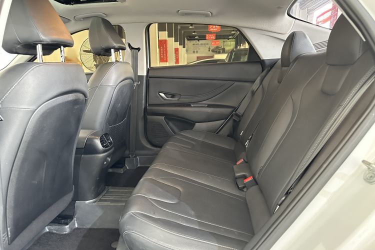 Used Hyundai Elantra 2022 1.5L CVT GLX Elite Edition
