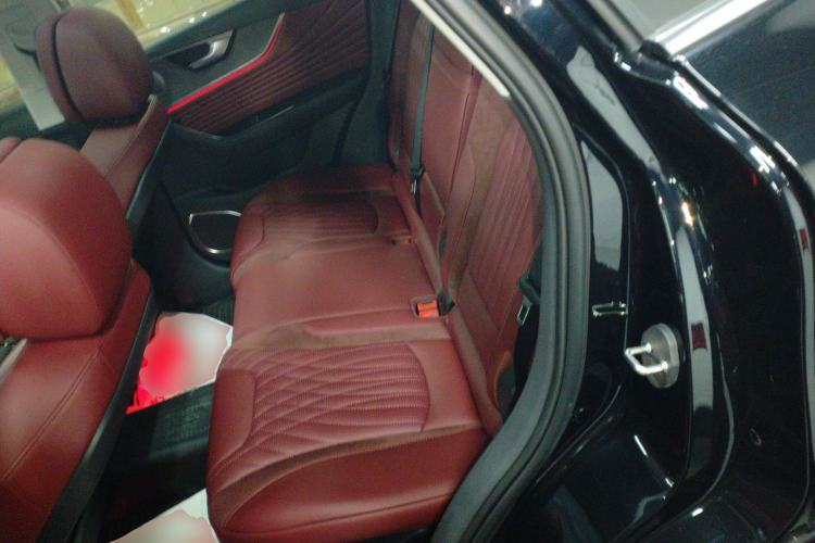 Used Hongqi HS5 2023 2.0T Four-Wheel Drive Flagship Pro Edition
