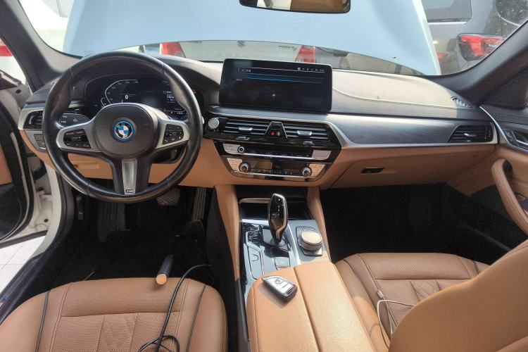 Used BMW 5 Series New Energy 2022 535Le M Sport Package
