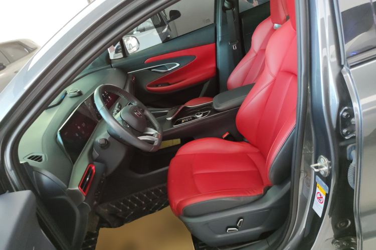 Used Changan UNI-T 2020 1.5T Prestige Version
