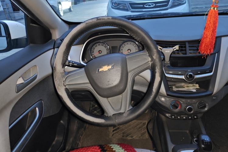 Used Chevrolet Sail 2015 Sail 3 1.5L Manual with Ideal Sunroof Edition
