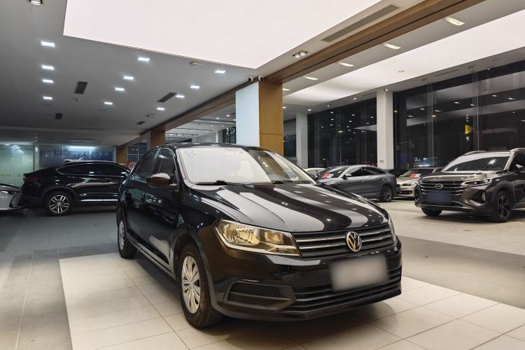 Used Volkswagen Santana 2016 1.6L Automatic Fashion Edition
