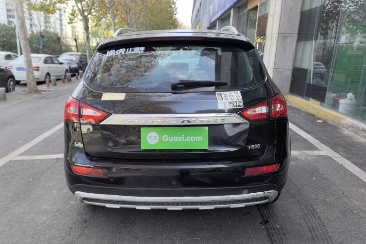 Used Zotye T600 2015 1.5T Manual Luxury Model
