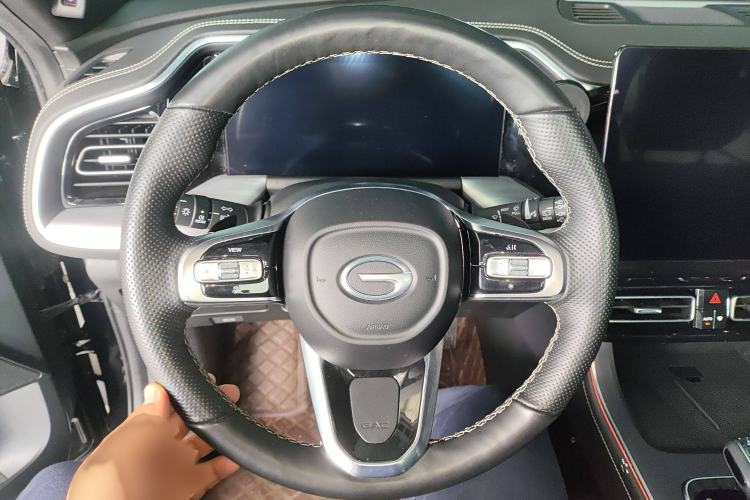 Used GAC Trumpchi GS8 2022 Flagship Series 2.0 TGDI Two-Wheel-Drive Prestige Edition (7 Seats)
