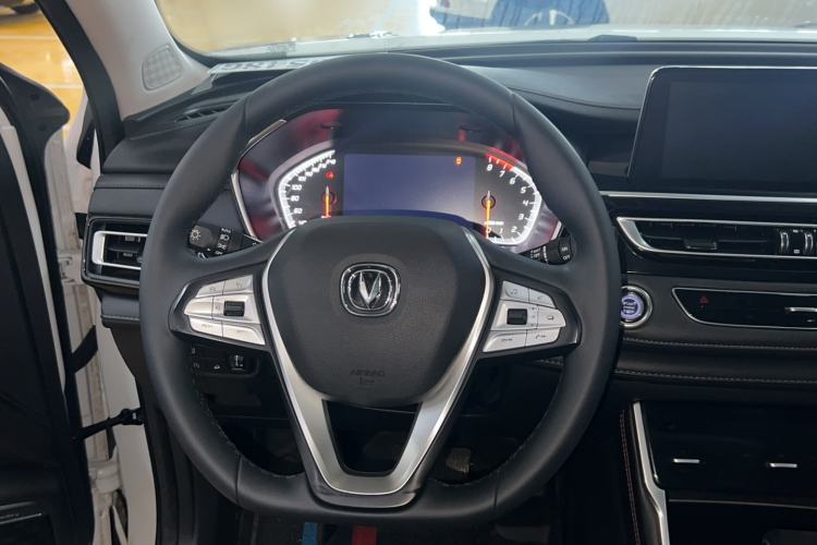 Used Changan CS75 2022 Blue Whale Edition 1.5T DCT Prestige Model
