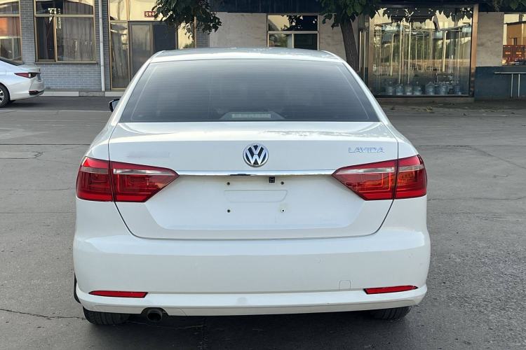 Used Volkswagen Lavida 2013 Restyled Classic 1.6L Automatic Comfort Edition
