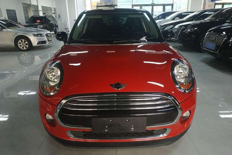 Used  MINI 2016 1.5T COOPER Five-Door Edition
