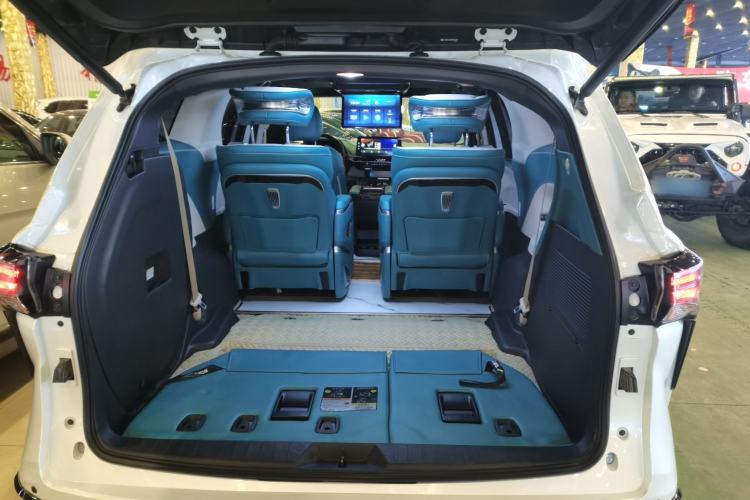 Used Toyota Sienna 2021 2.5L Hybrid Luxury Edition
