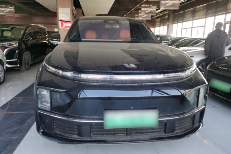 Used Li Auto L7 2023 Air model
