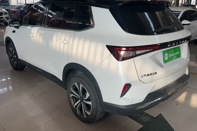 Used Wuling Asta 2022 2.0L DHT Electric-Speed Version
