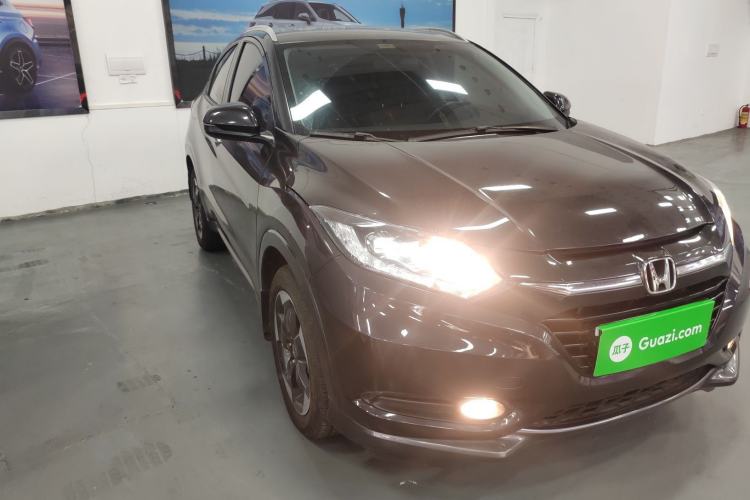 Used Honda Vezel 2015 1.8L CVT Four-Wheel Drive Flagship Model