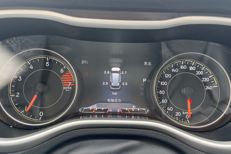 Used  Cherokee 2016 2.4L Leading Smart Version
