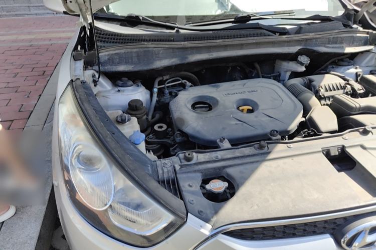 Used Hyundai ix35 2012 2.0L Automatic Two-Wheel Drive New Edition GL
