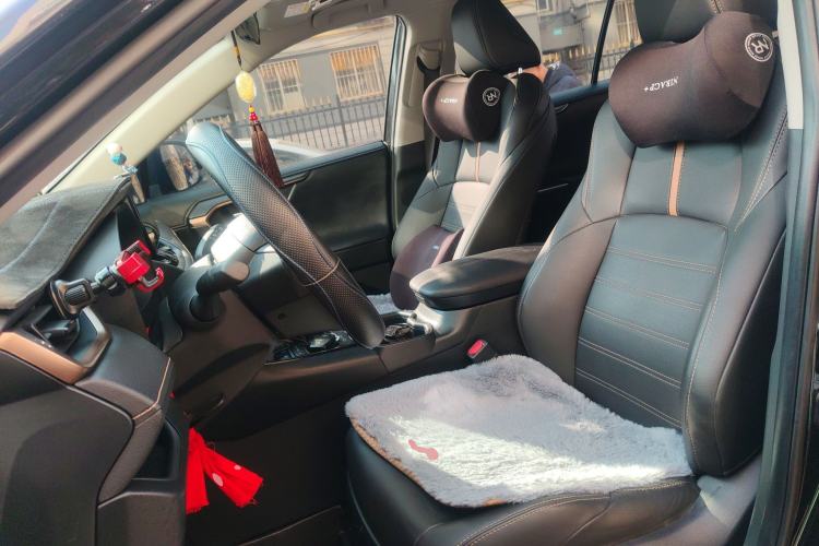 Used Toyota Wildlander 2024 2.0L CVT Two-Wheel Drive Luxury PLUS Edition