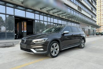 Used Volkswagen Variant 2017 380TSI Four-Wheel Drive Longitudinal Version