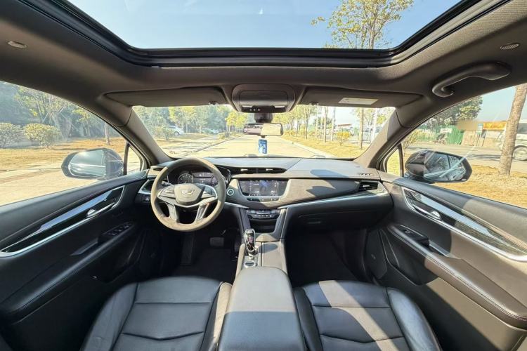 Used Cadillac XT5 2020 28T Luxury Version
