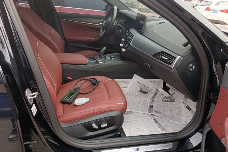 Used BMW 5 Series 2023 530Li Leading Model M Sport Package
