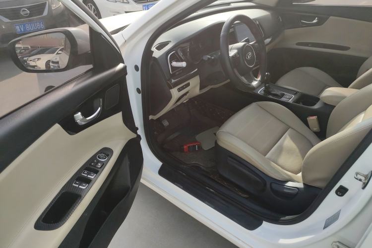 Used Kia K4 2014 1.8L Automatic GLS
