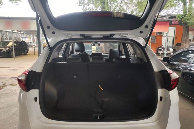 Used Hyundai Tucson 2019 280TGDi Dual-Clutch Two-Wheel Drive Fashion Edition China VI Standard
