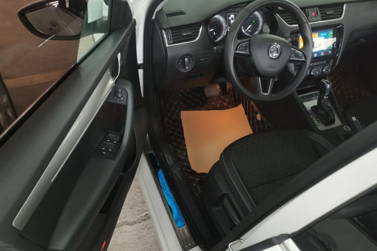 Used Skoda Octavia 2019 TSI230 DSG Luxury Edition
