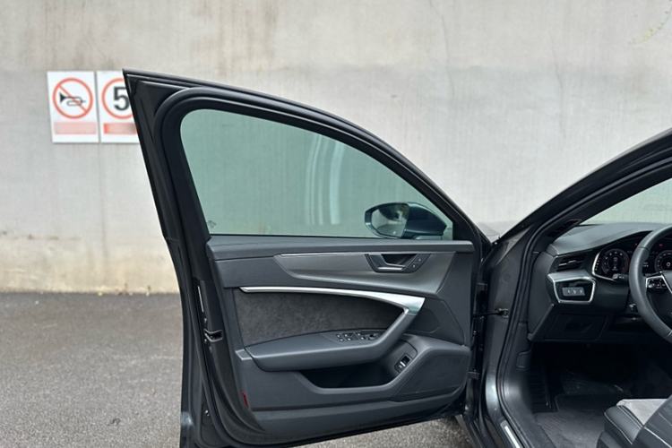 Used Audi A6L 2019 40 TFSI Luxury Dynamic Model
