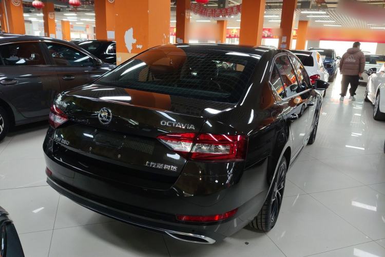 Used Skoda Octavia 2019 TSI280 DSG Luxury Edition
