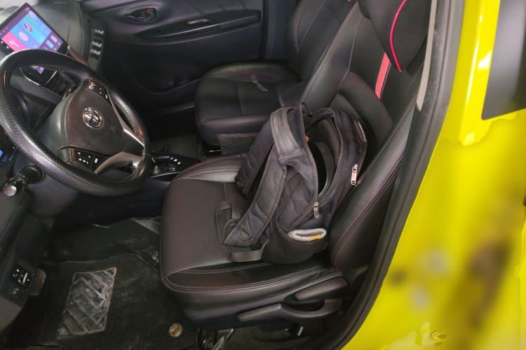 TDK.VehicleDetails.img