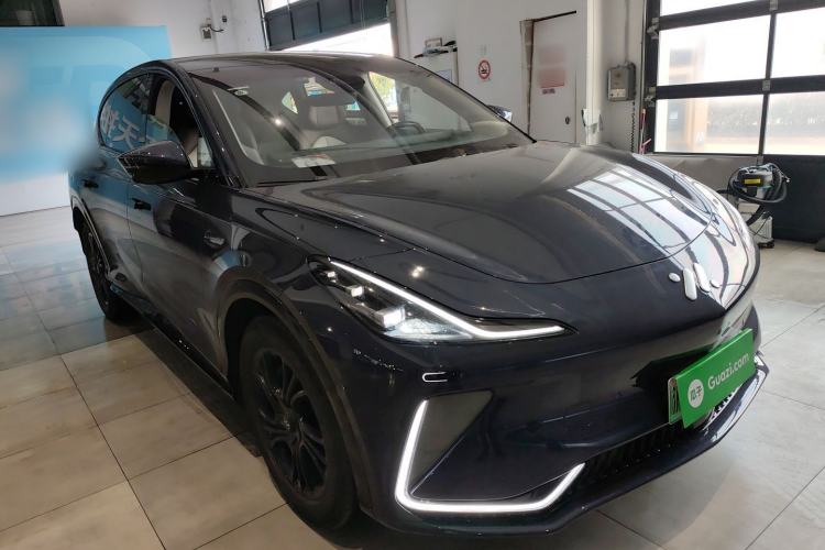 Used  LS7 2023 100kWh Lux All-Wheel-Drive Version