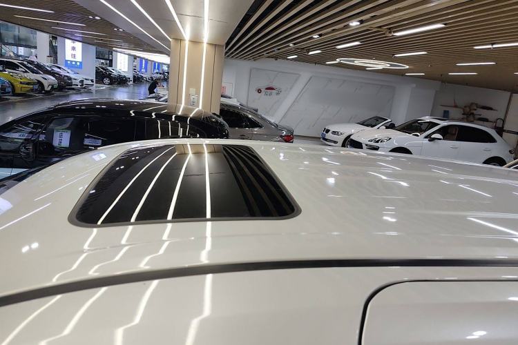 Used Toyota Sienna 2021 2.5L Hybrid Premium Edition
