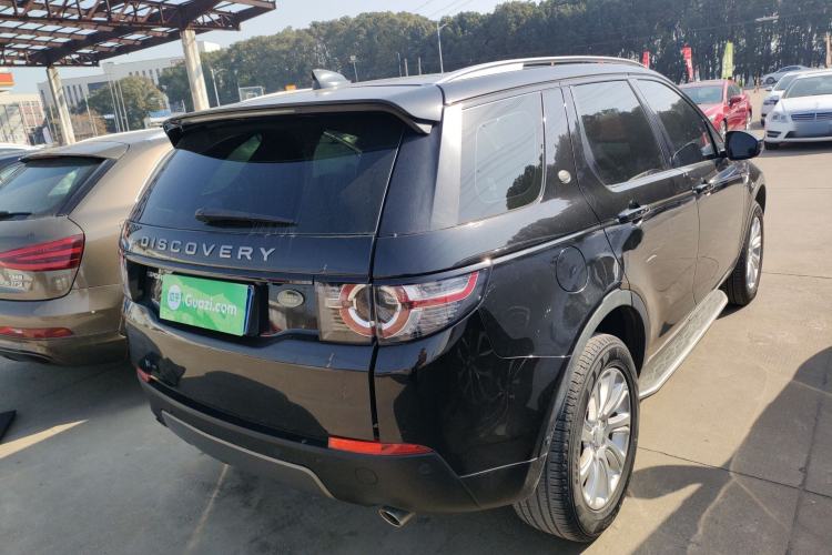 Used Land Rover Discovery Sport 2019 240 PS SE Version China VI Standard

