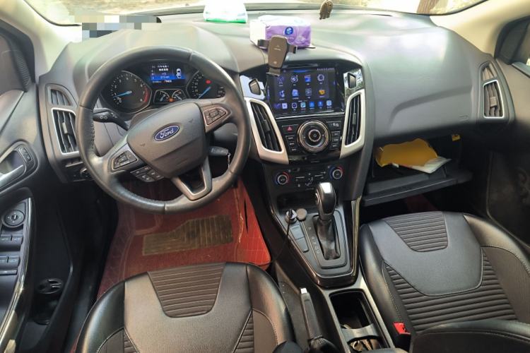 Used Ford Focus 2018 Sedan Classic EcoBoost 180 Automatic Elite Model