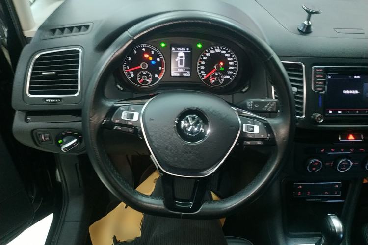 Used Volkswagen Sharan 2018 380TSI Luxury 7-Seater
