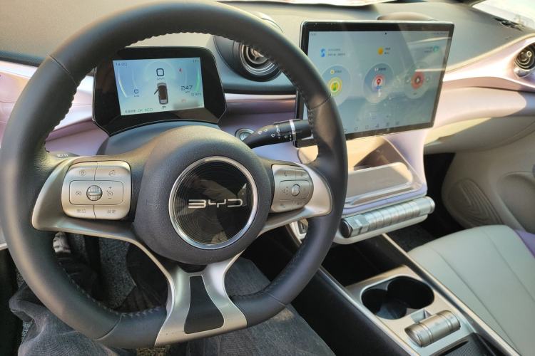 Used BYD Dolphin 2021 405 km Fashion Edition
