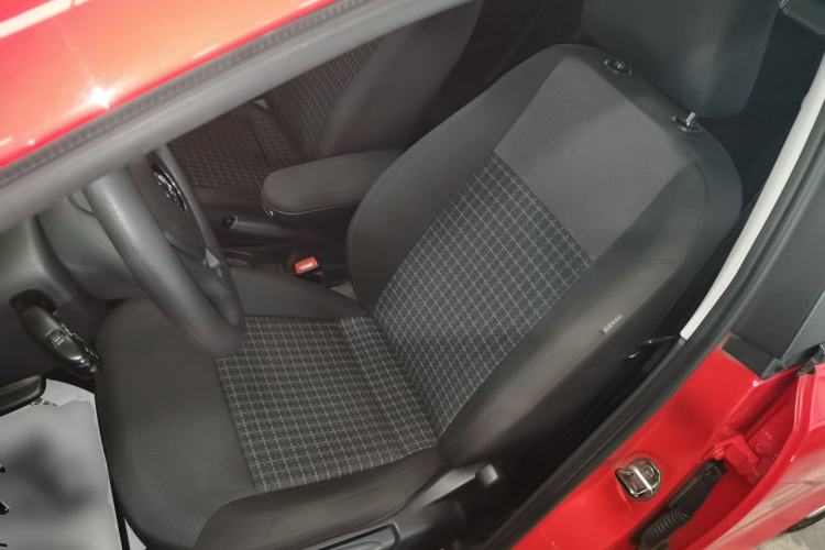 Used Volkswagen Polo 2014 1.6L Automatic Comfort Edition