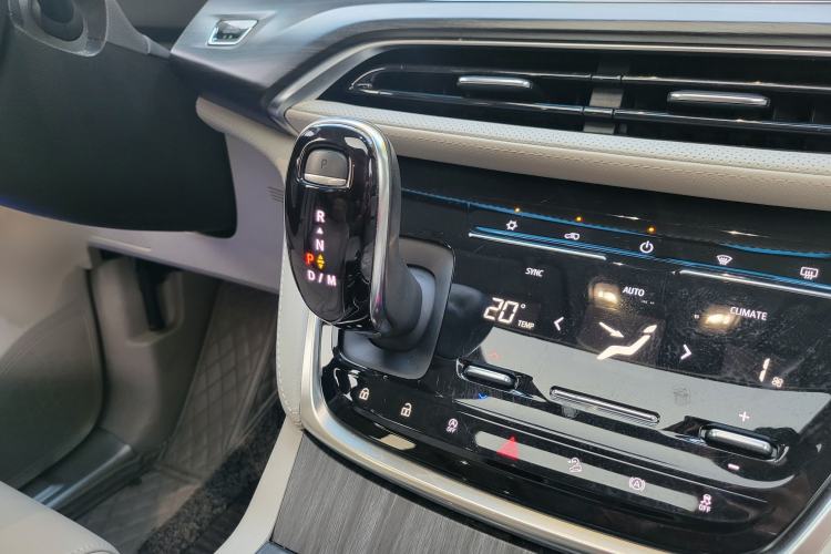 Used Buick GL8 2022 ES Landtrek 653T Comfort Edition
